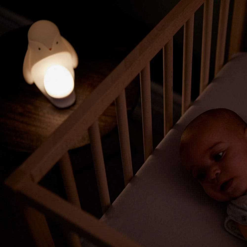 Tommee Tippee Luz Nocturna De Pingüino Portátil 2 En 1 - Imagen 6